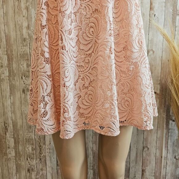 Emerald Sundae Pink Lace Spaghetti Strap Mini Dress Size S - Picture 3 of 8
